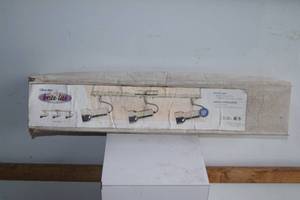 lot 266 image: Unused Danbel Brite Lite Light Fixture
