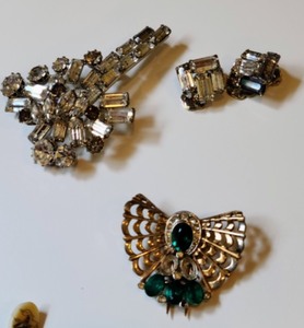 Vintage Costume Jewelry