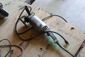 lot 750 image: Montgomery Ward TPC8541A Powr-Kraft Disc Sander Industrial Duty