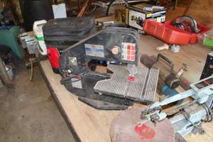 lot 763 image: Pro Tech 3101 4x12 Wood Cutting Band Saw