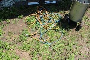 lot 770 image: Lot of Extension Cords