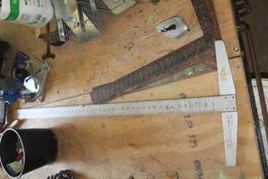 lot 792 image: Lot of (6) Hand Tools  - Right Angles (x4), T-Square, Line