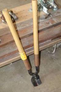 lot 871 image: Hoof Trimmer