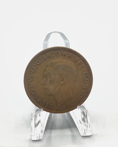 lot 59 image: 1937 UK Penny
