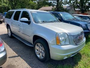 2011 GMC Yukon XL 4x4