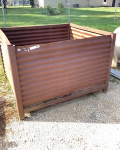 lot 21 image: Steel Parts Bin