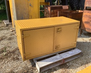 lot 34 image: Yellow Storage Box
