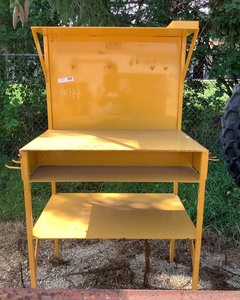 lot 44 image: Heavy Duty DeskWorkbench