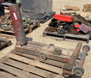 lot 5 image: Vulcan Pneumatic Car Jack