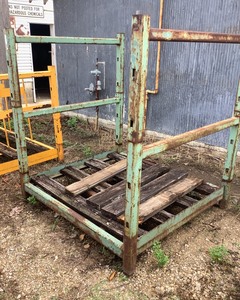 lot 79 image: Portable Pallet Racking