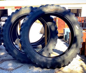 lot 145 image: Titan Tires (Qty 2)