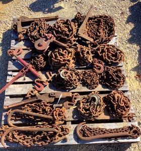 lot 4F image: Heavy Duty Chains