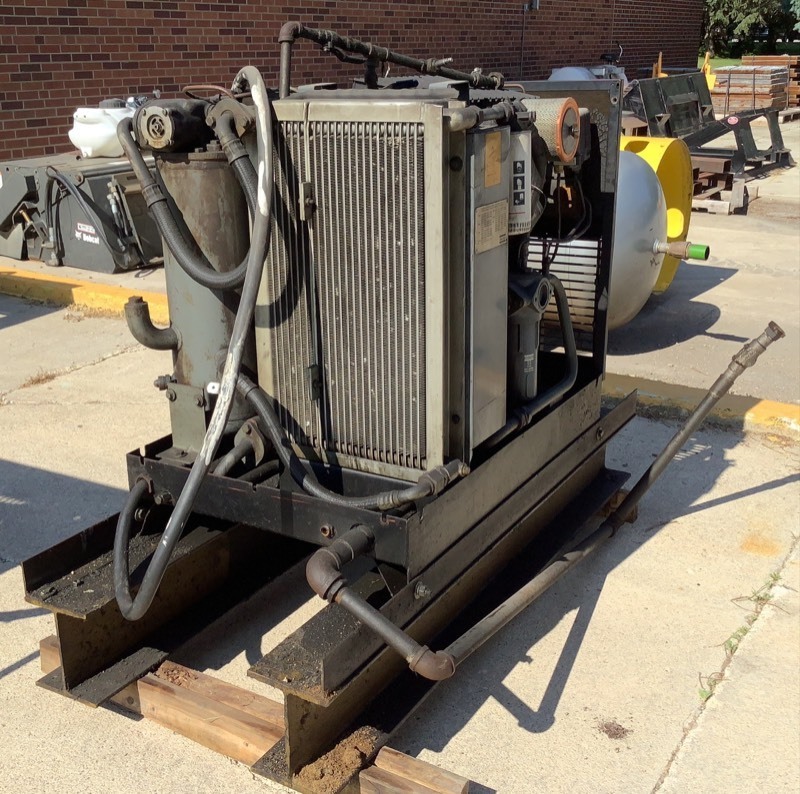 lot 27G image: 1984 Atlas Copco Compressor