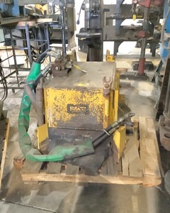 lot 38 image: Stump Grinder