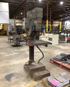 lot 11 image: Summit Industrial Drill Press
