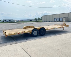 lot 1A image: 2001 Roose Flatbed Trailer
