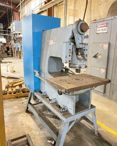 lot 8A image: Whitney 40 Ton Punch