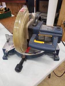 lot 3 image: Ryobi TS1340 10 5000RPM Compound Miter Saw