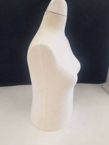 lot 19 image: Small Size Female Bust Form Mannequin