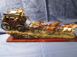 lot 8 image: Stagecoach Sculpture