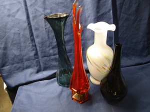 lot 27 image: Vases