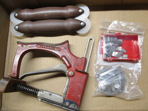 lot 35 image: Points Stapler, Points, Spline Tools