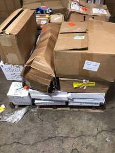 lot 5 image: PALLET OF MIXED AND ASSORTED LOT OF KITCHEN ITEMS CUSTOMER RETURNS SEE PICS