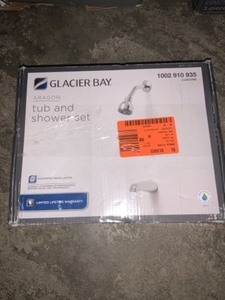 lot 40 image: Glacier Bay Bathroom Accessary Combo