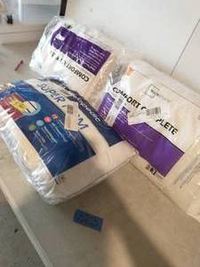 lot 123 image: 3 QUEEN SIZE PILLOWS