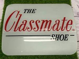 lot 20 image: Vintage The Classmate Shoe Curved Glass Sign 9 X 11