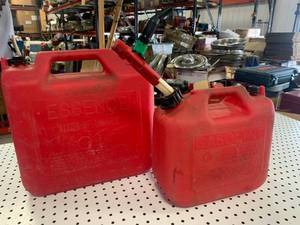 lot 39 image: 2 & 5 Gallon Gas Cans