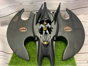 lot 50 image: 1989 Batman Bat Plane DC Comics