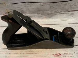 lot 71 image: Made in USA Wood Plane 9 Long
