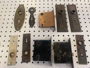 lot 115 image: Antique Door Hardware