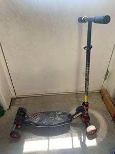 lot 129 image: Fuzion ATV Scooter
