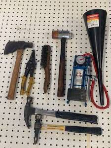 lot 141 image: Misc. Tool Lot