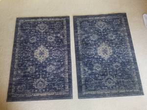2 Rugs