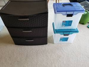 Totes and Table