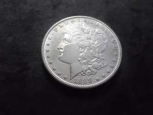 lot 40 image: 1888 S Morgan Silver Dollar