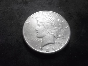 lot 101 image: 1925 S Peace Silver Dollar