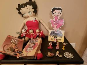 lot 15 image: Mixed Betty Boop Lot