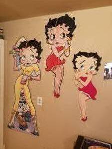 lot 1 image: Betty Boop Wall Art