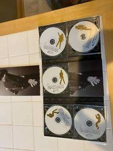 lot 75 image: Michael Jackson Ultimate Collection