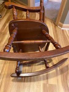 lot 87 image: Rocking chairs