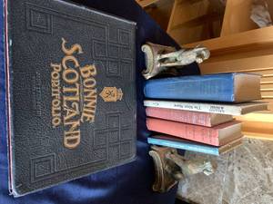 lot 183 image: Old books and dog bookends