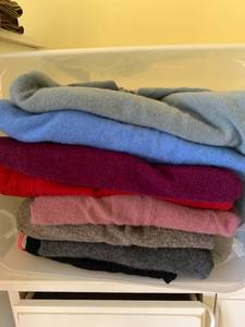 lot 187 image: Cashmere wool collection