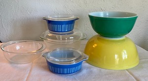 lot 9 image: The Love of Pyrex