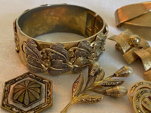 lot 57 image: Fun Variety of Gold Tone Costume Jewelry