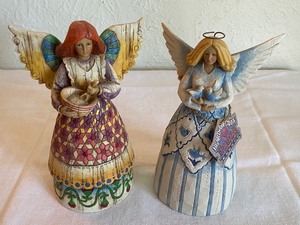 lot 64 image: Two Jim Shore Angel Figurines