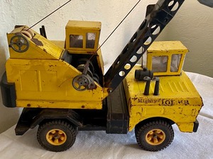 lot 96 image: Vintage Tonka Mighty Crane